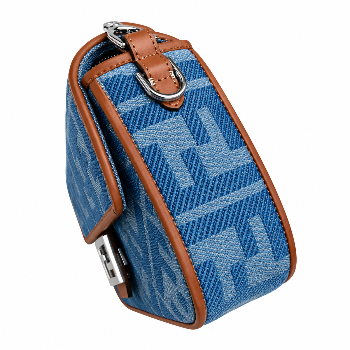 Fendi FF Shoulder Bag – Jacquard Canvas & Leather Trim, Flap Closure, 26cm